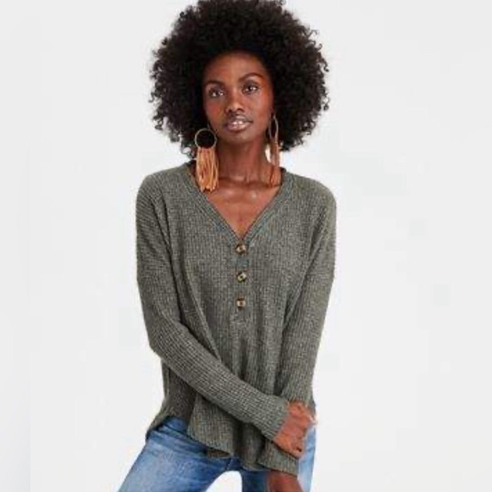 AE Soft & Sexy Henley